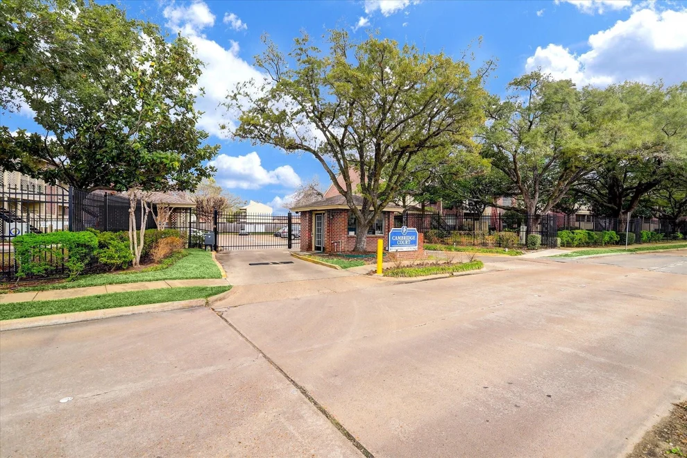 Unit for sale at 8055 Cambridge Street, Houston, TX 77054