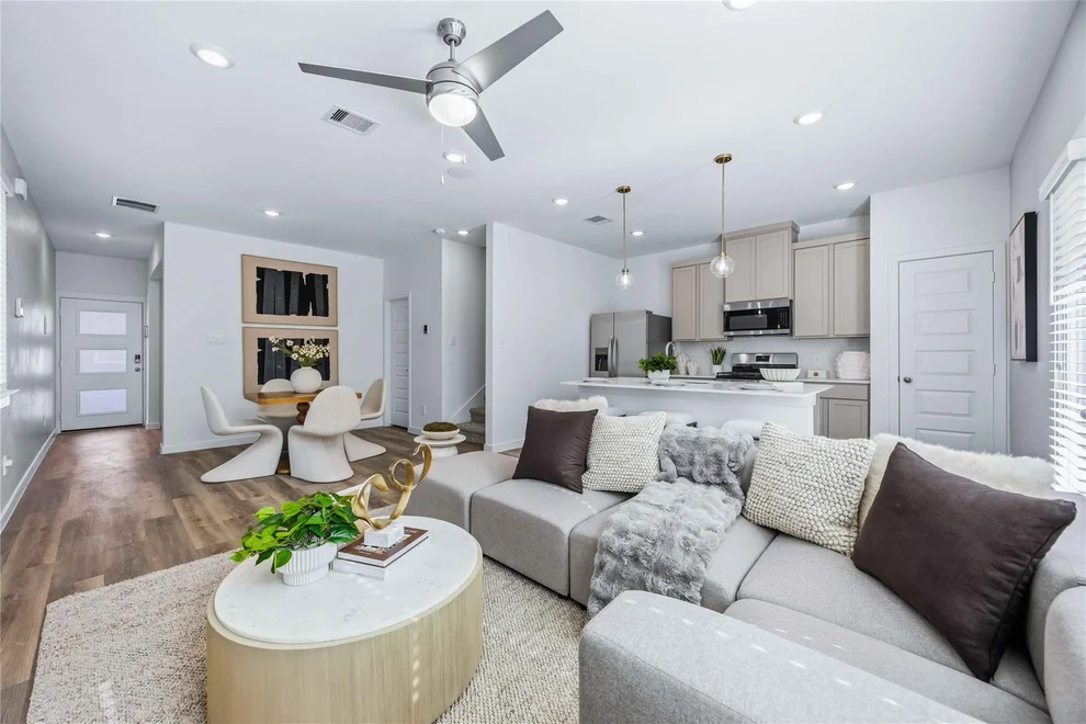 Unit for sale at 953 Green Vines Lane, Houston, TX 77091