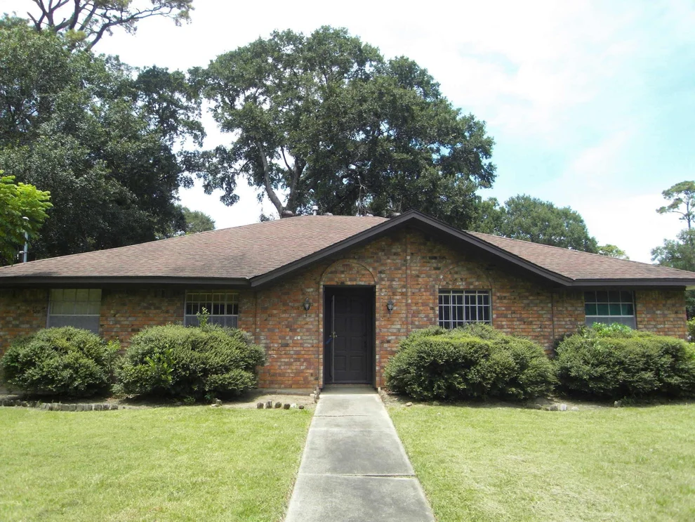 Unit for sale at 9102 Burger Lane, Houston, TX 77040