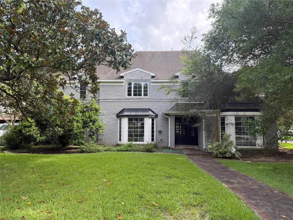 Unit for sale at 14763 Carolcrest Drive, Houston, TX 77079