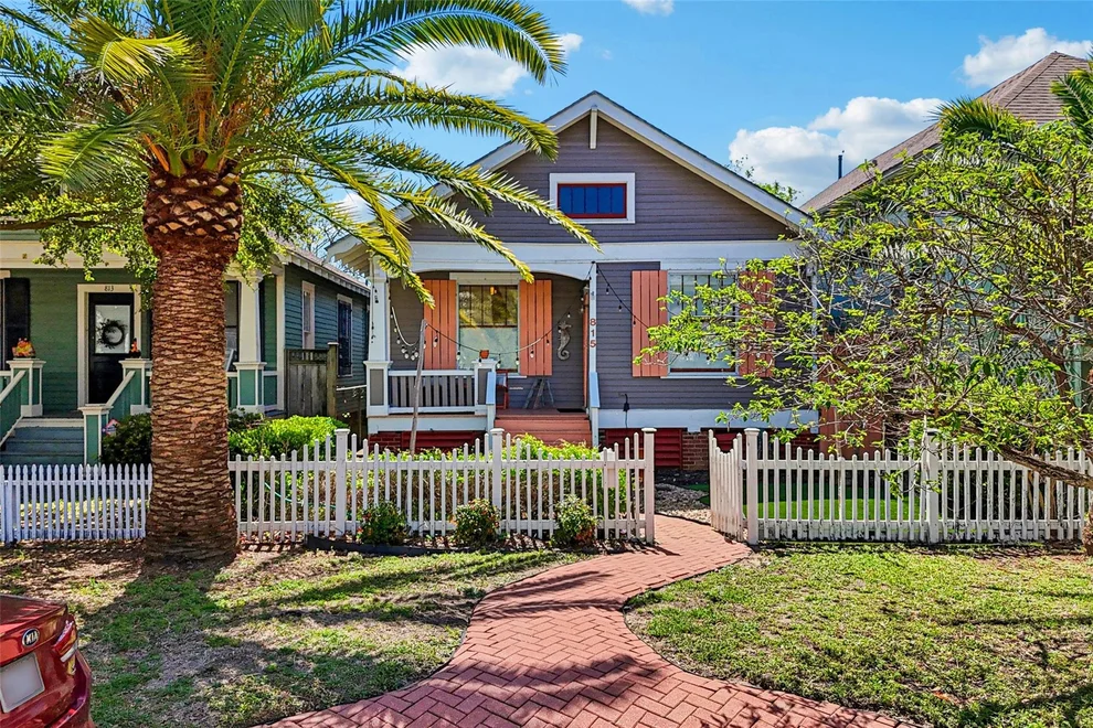 Unit for sale at 815 Winnie Street, Galveston, TX 77550