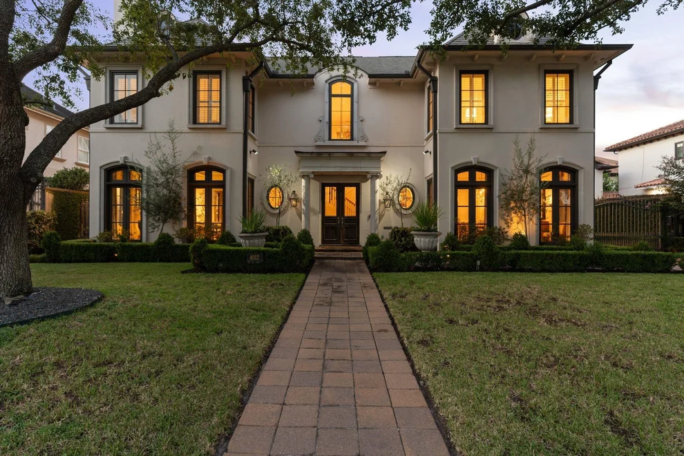 Unit for sale at 4012 Piping Rock Lane, Houston, TX 77027