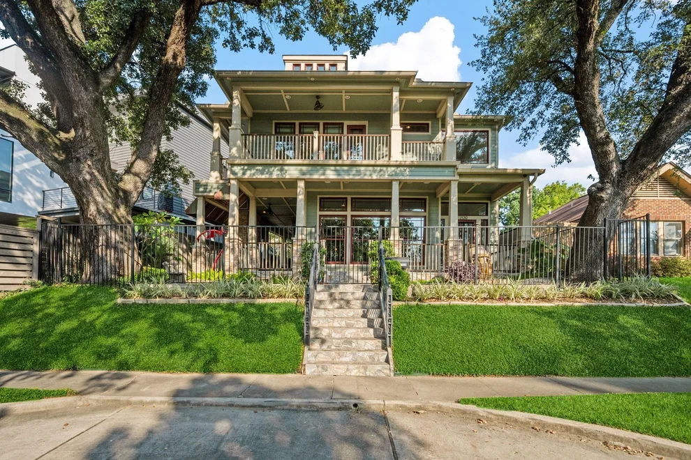 Unit for sale at 2120 White Oak Drive, Houston, TX 77009