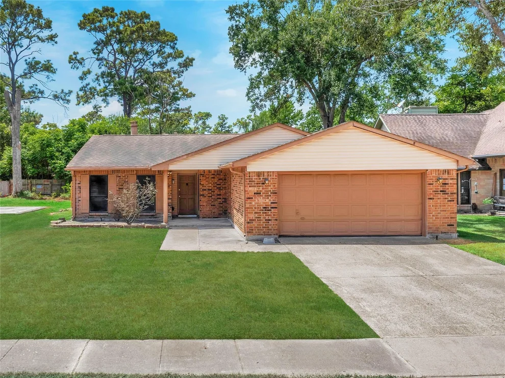 Unit for sale at 2614 Hummingbird Lane, Humble, TX 77396