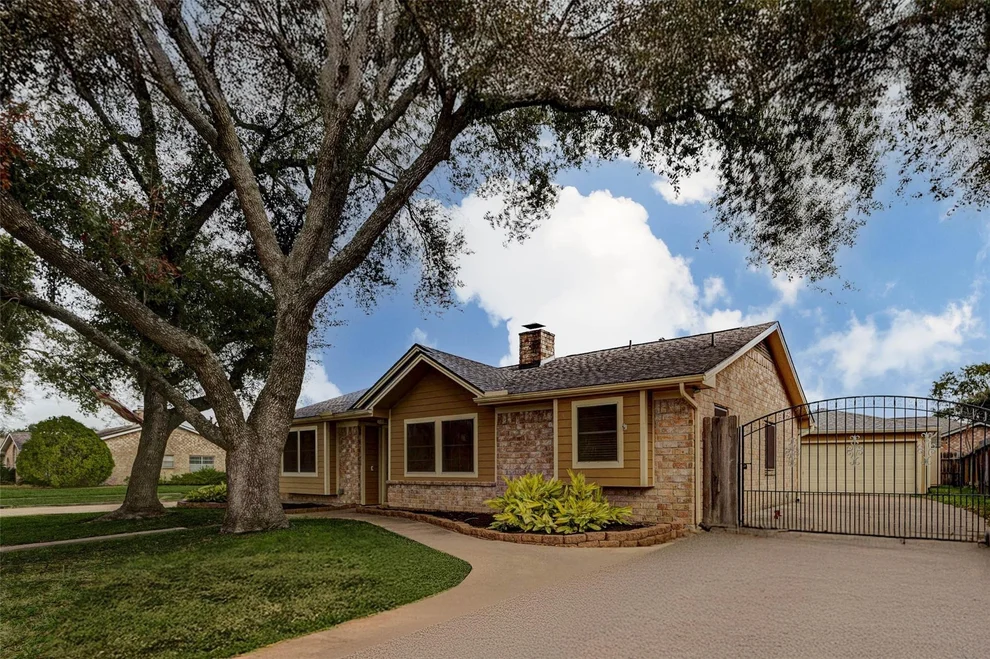 Unit for sale at 903 Park Meadow Drive, Katy, TX 77450
