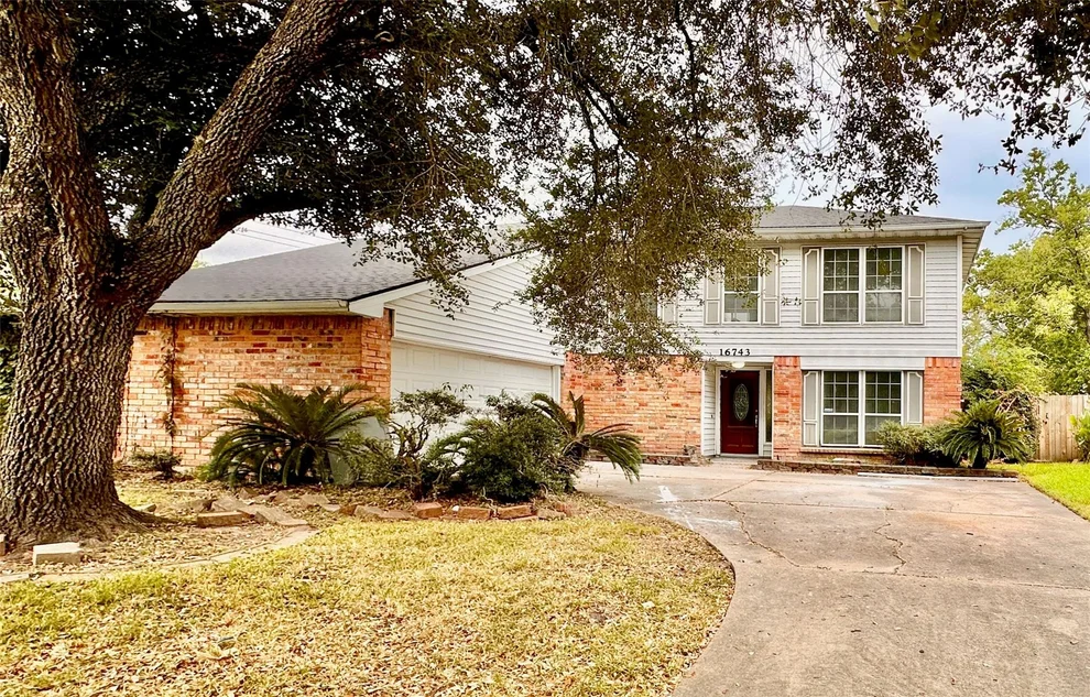 Unit for sale at 16743 Lost Quail Drive, Houston, TX 77489