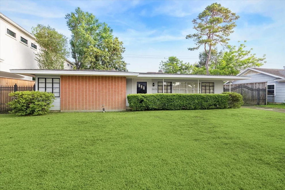 Unit for sale at 3825 Gramercy Street, Houston, TX 77025