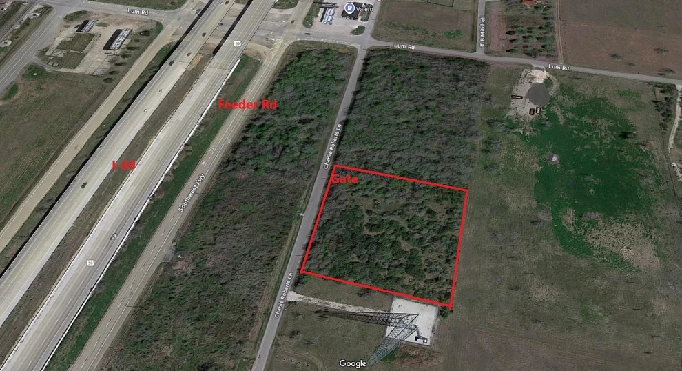 Unit for sale at 13622 Charlie Roberts Road, Kendleton, TX 77451