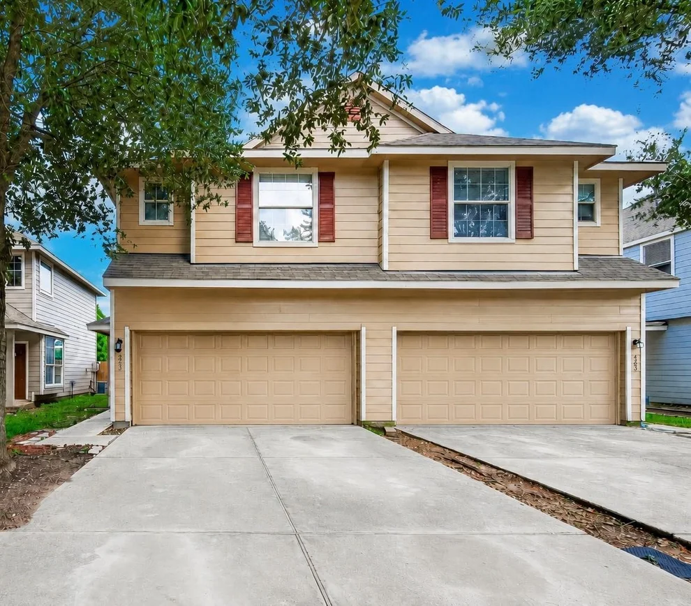Unit for sale at 3211 Atherton Canyon Lane, Houston, TX 77014