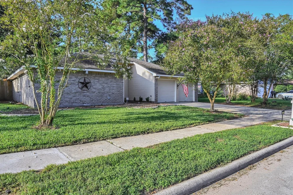 Unit for sale at 4415 Pineville Lane, Spring, TX 77388