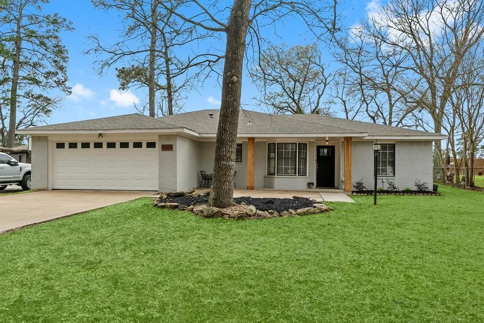 Unit for sale at 8834 Spring Woods Drive, Montgomery, TX 77316