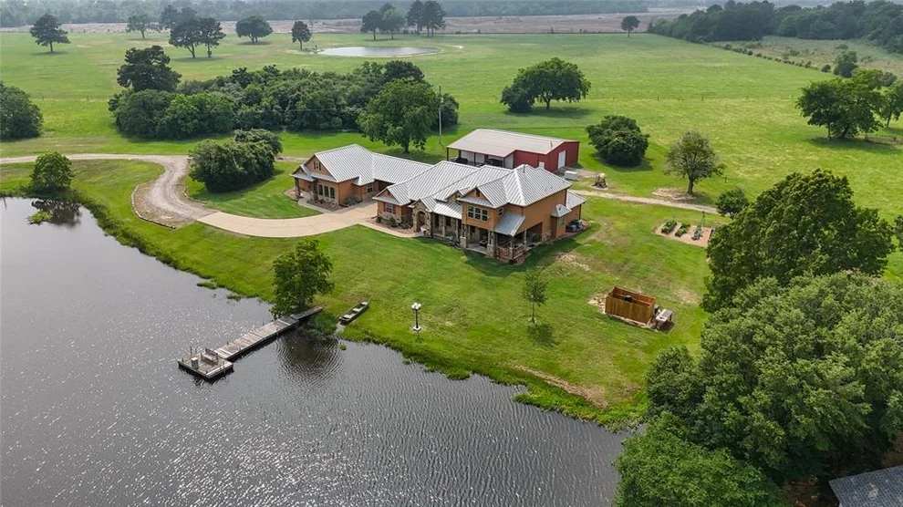 Unit for sale at 18703 Hopfe Road, Hockley, TX 77447