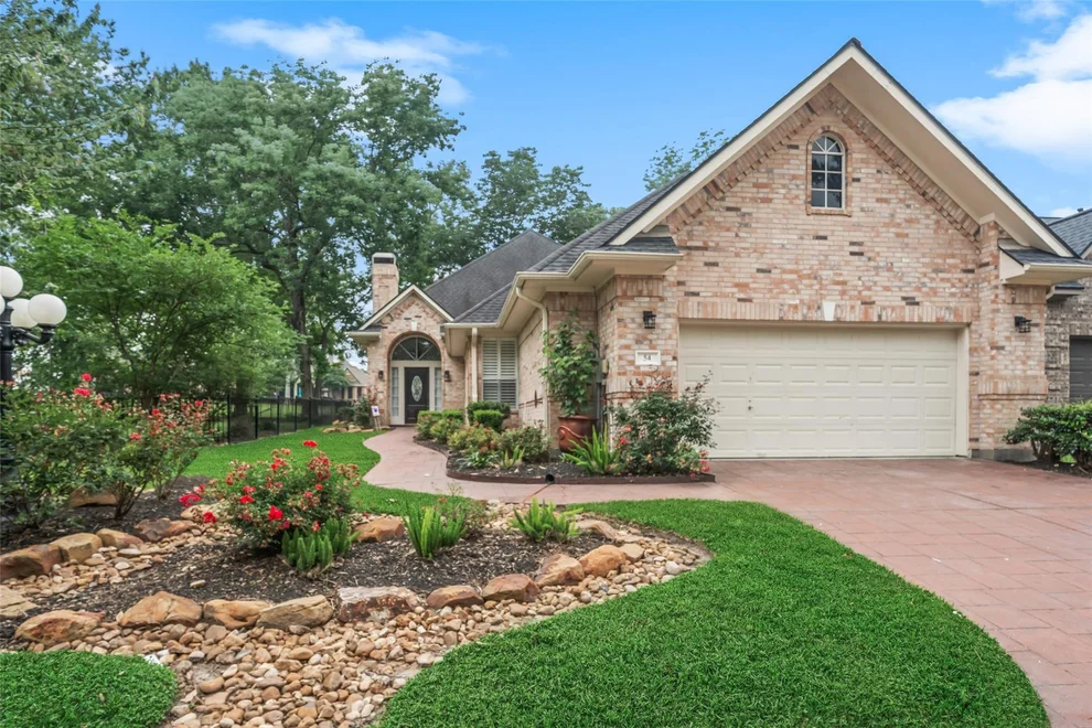 Unit for sale at 54 Winthrop Harbor S, Montgomery, TX 77356