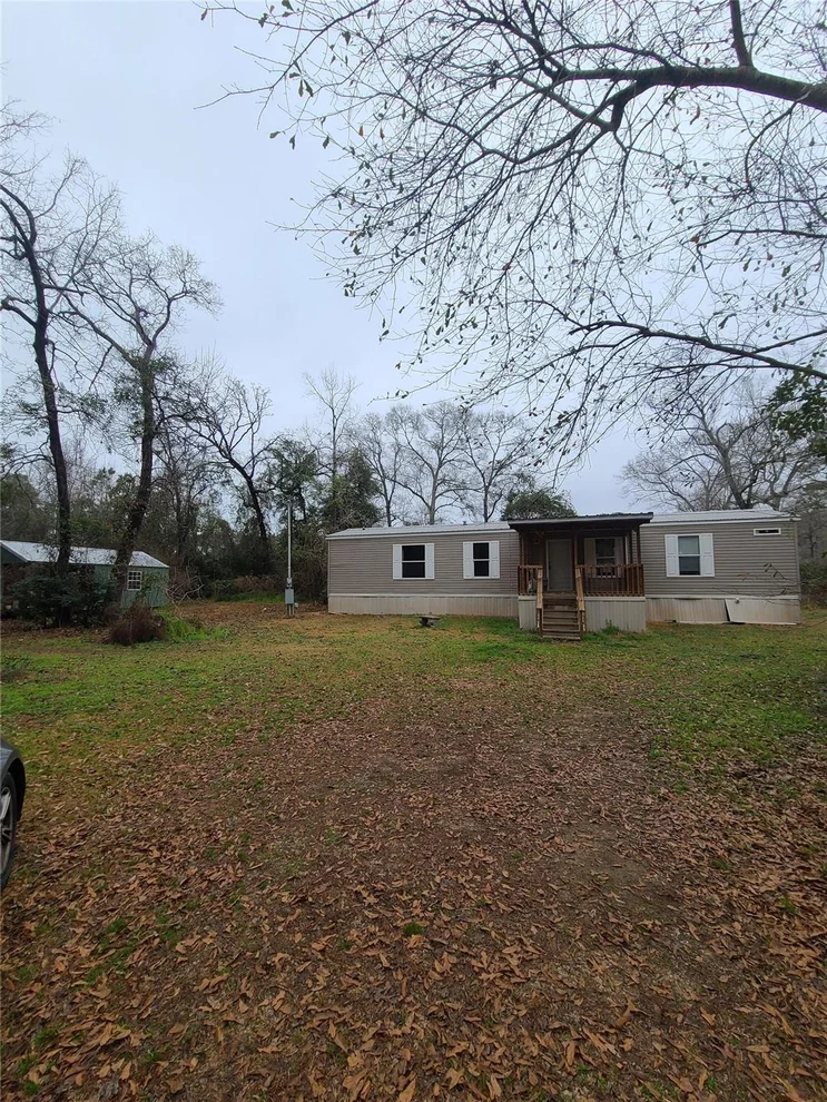 Unit for sale at 835 Circle Creek, New Waverly, TX 77358