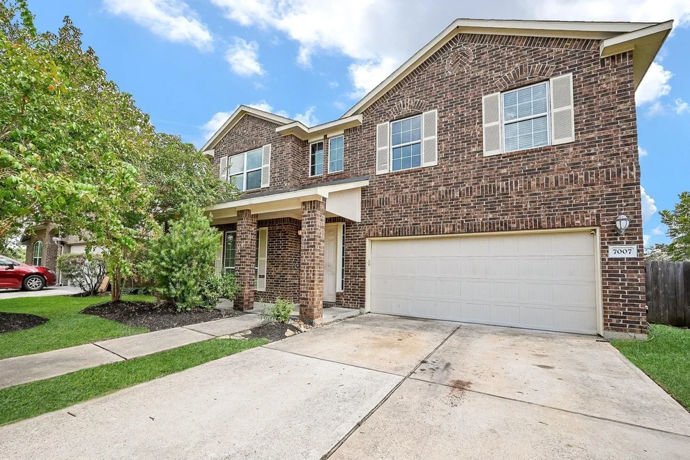 Unit for sale at 7007 Flewellen Falls Lane, Spring, TX 77379