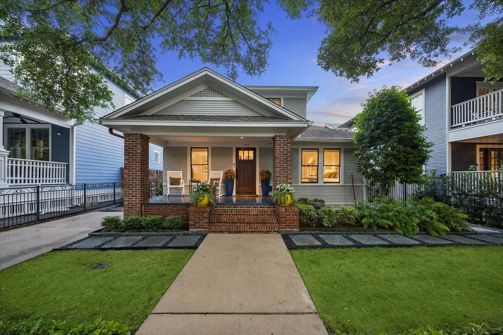 Unit for sale at 1332 Cortlandt Street, Houston, TX 77008
