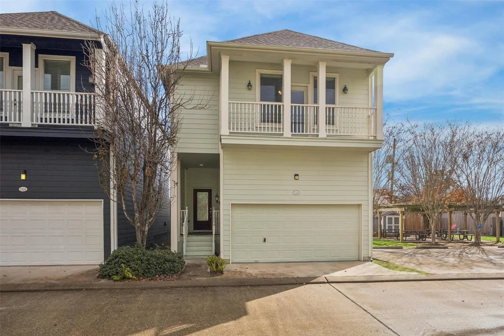 Unit for sale at 3322 Garden Crest Lane, Houston, TX 77018