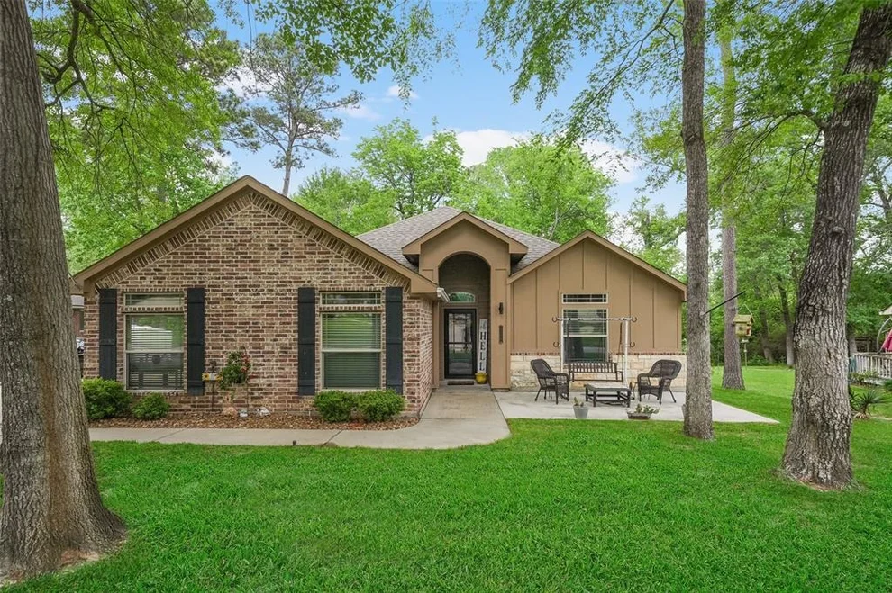 Unit for sale at 15022 Constellation Circle W, Willis, TX 77318