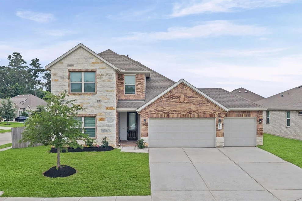 Unit for sale at 10218 Shore Acres Lane, Conroe, TX 77384