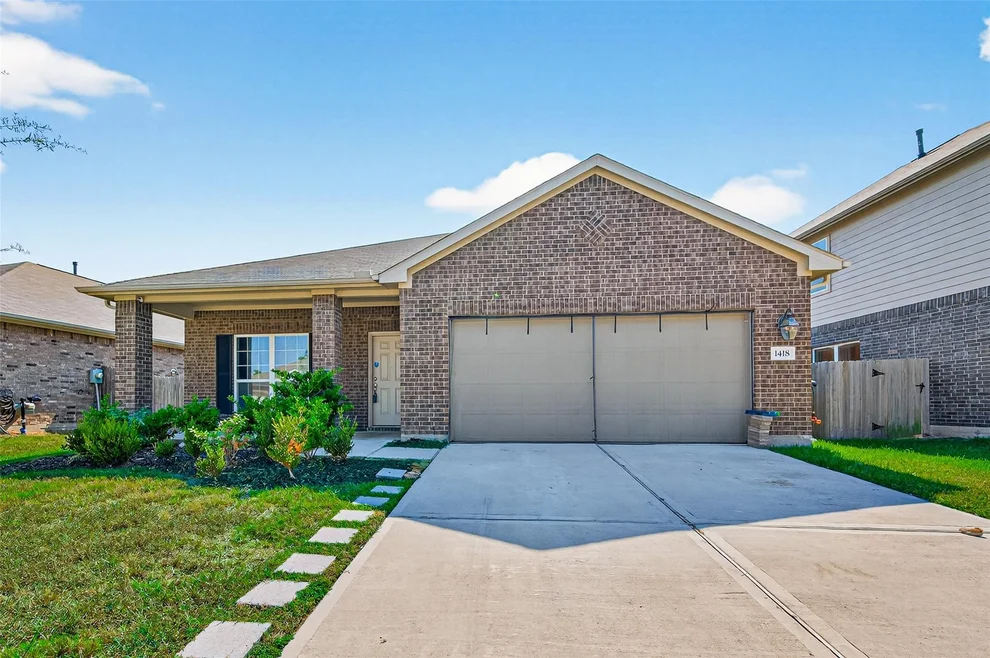 Unit for sale at 1418 Green Highland Drive, Spring, TX 77373