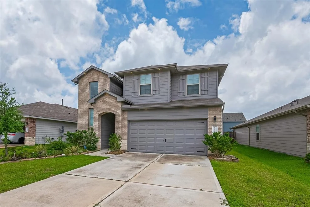 Unit for sale at 12518 Pelican Bay Drive, Houston, TX 77038