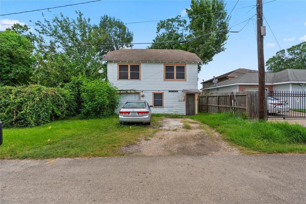 Unit for sale at 4209 Short Street, Houston, TX 77021