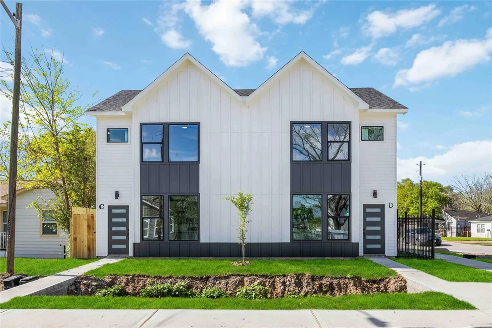 Unit for sale at 4502 Teton Street, Houston, TX 77051