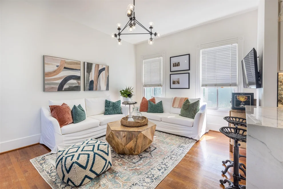 Unit for sale at 3027 Avenue O 1/2, Galveston, TX 77550