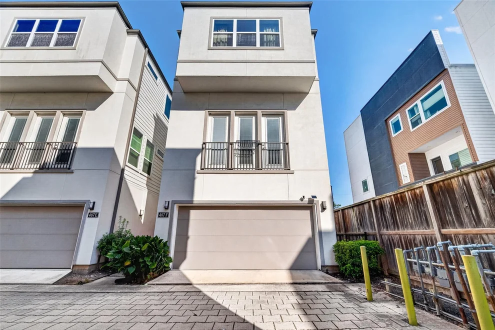 Unit for sale at 407 N Nagle Street, Houston, TX 77003