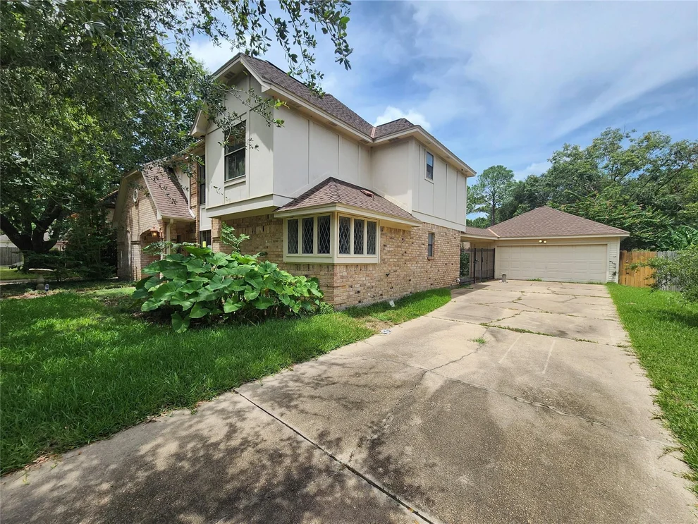 Unit for sale at 15714 Woodcroft Drive, Houston, TX 77095