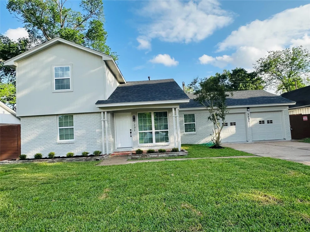 Unit for sale at 7131 Carvel Lane, Houston, TX 77074