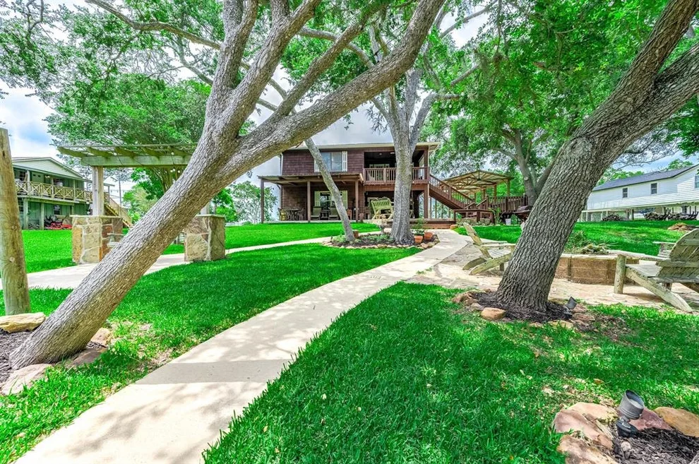 Unit for sale at 1989 Private Road 652, Sargent, TX 77414