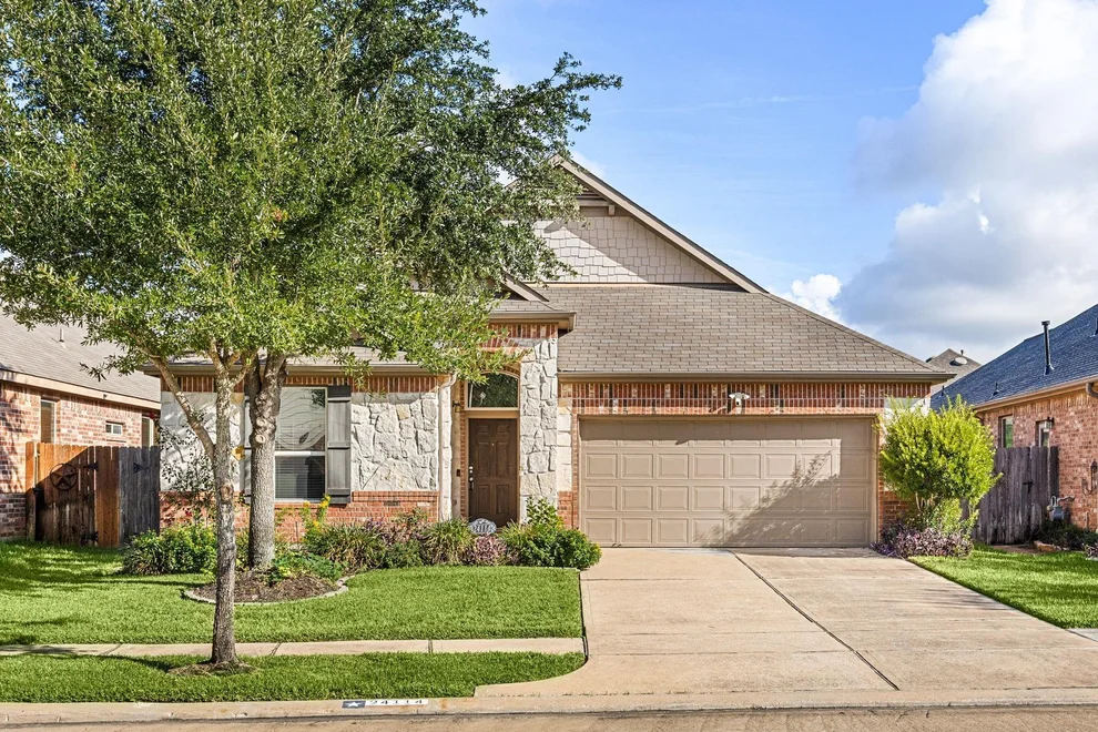 Unit for sale at 24114 Buffalo Cove Lane, Katy, TX 77493