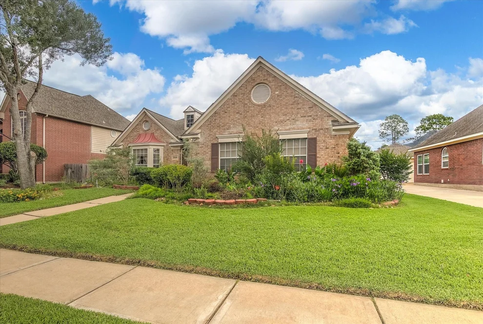 Unit for sale at 20818 Autumn Redwood Way, Cypress, TX 77433