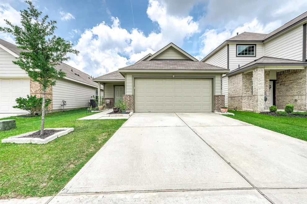Unit for sale at 17515 Greystanes Road, Humble, TX 77346