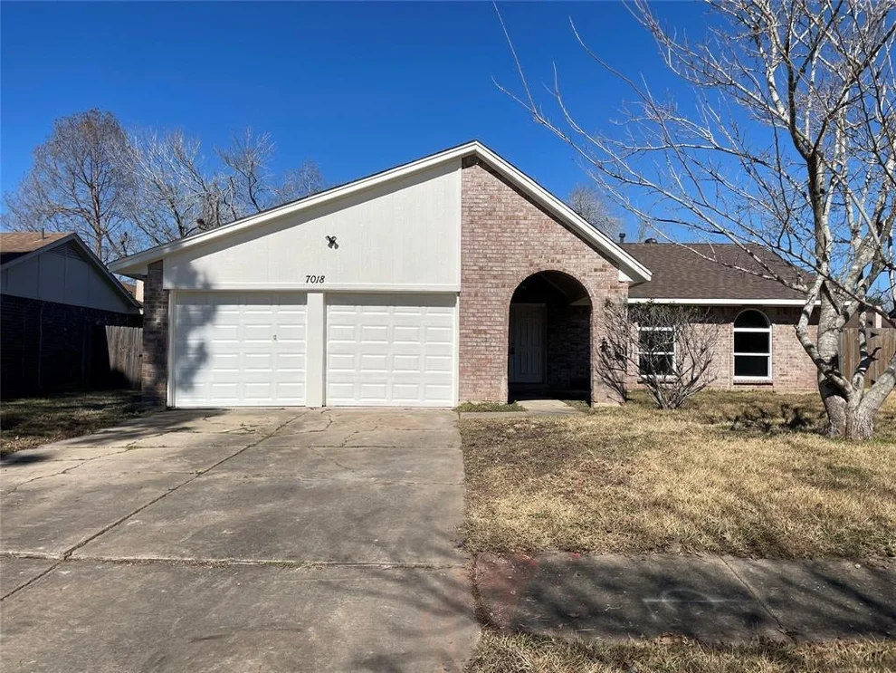 Unit for sale at 7018 Krause Drive, Houston, TX 77489