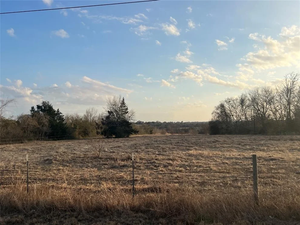 Unit for sale at 14075 Hall Rd, Cat Spring, TX 78933