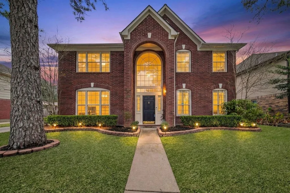 Unit for sale at 16114 Kintyre Point Road, Houston, TX 77095