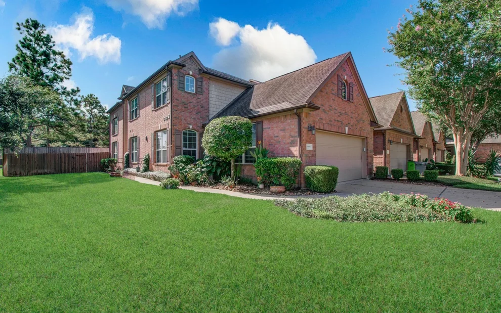 Unit for sale at 1103 Glenwood Canyon Lane, Houston, TX 77077
