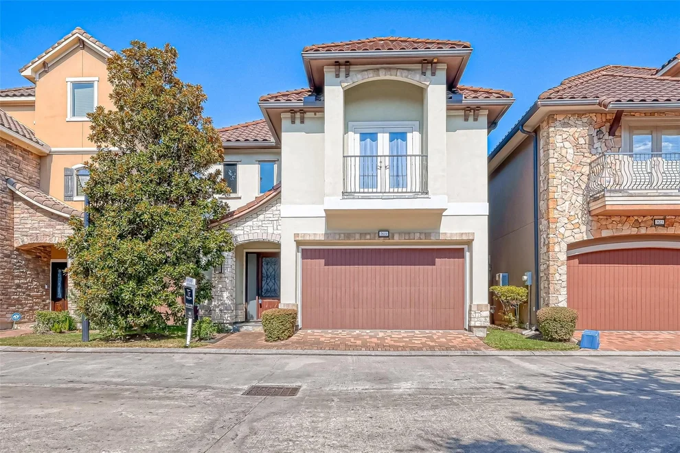 Unit for sale at 7619 Pine Ridge Terrace Road, Houston, TX 77081