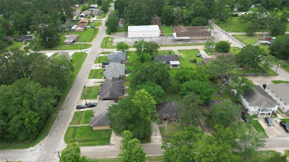Unit for sale at 710 Lyle West Avenue, Cleveland, TX 77327
