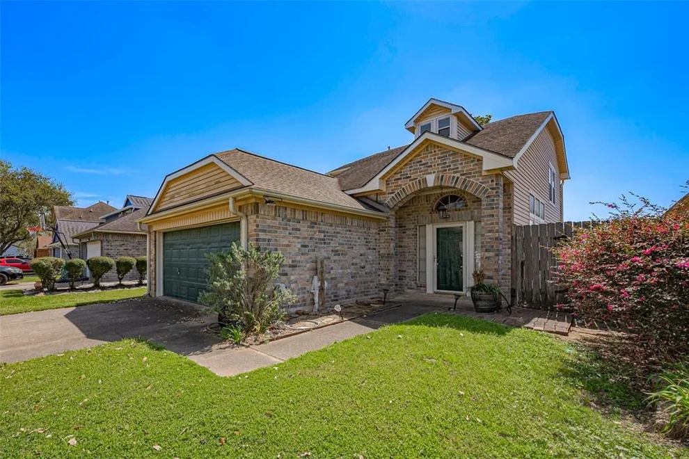 Unit for sale at 4250 Gypsy Pops Drive, Pasadena, TX 77503
