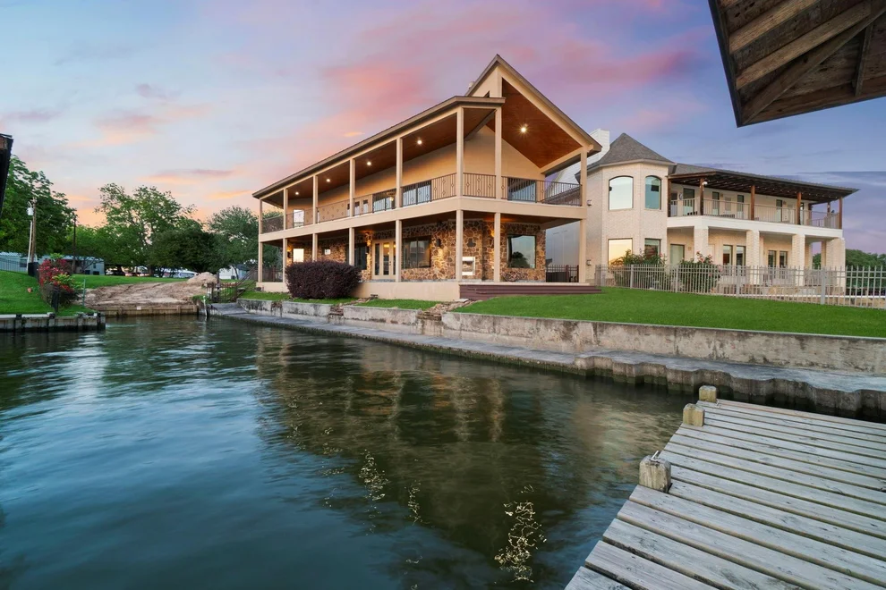 Unit for sale at 295 Bayview Lane, Livingston, TX 77351