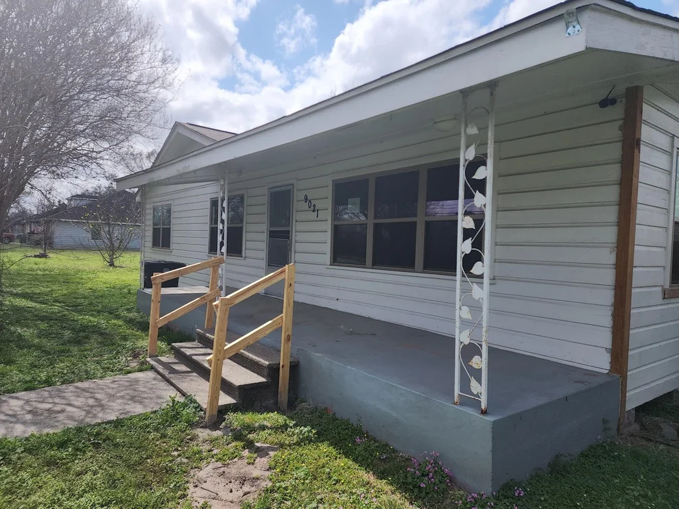 Unit for sale at 9021 Lomax Street, Houston, TX 77093