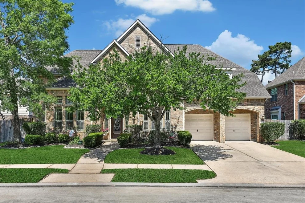 Unit for sale at 2103 Chelsea Creek Lane, Spring, TX 77386