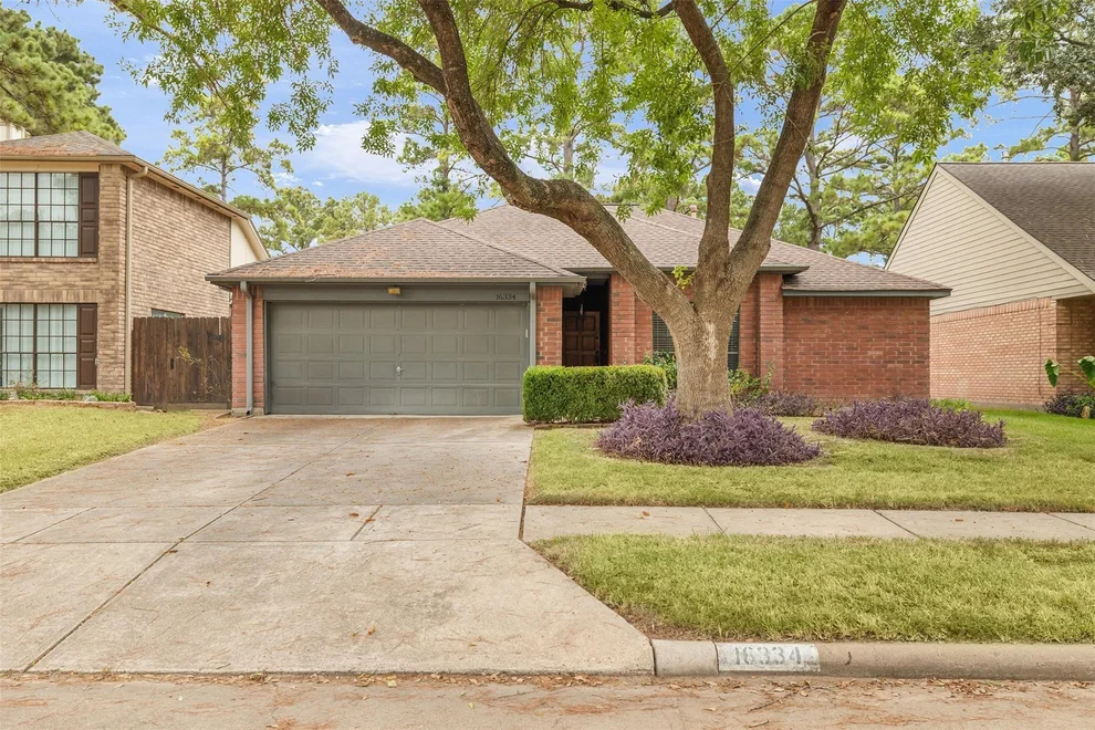 Unit for sale at 16334 Chimneystone Drive, Houston, TX 77095