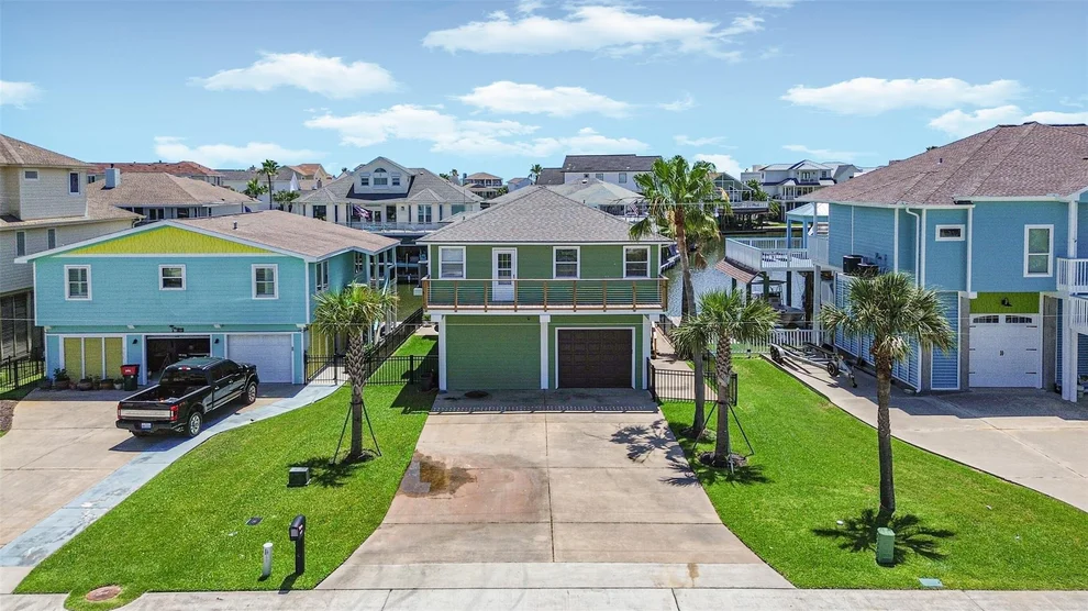 Unit for sale at 1823 Tiki Drive, Galveston, TX 77554