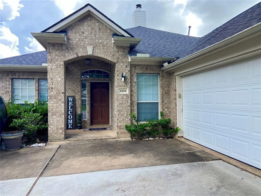Unit for sale at 1234 Blue Leaf Drive, Richmond, TX 77469