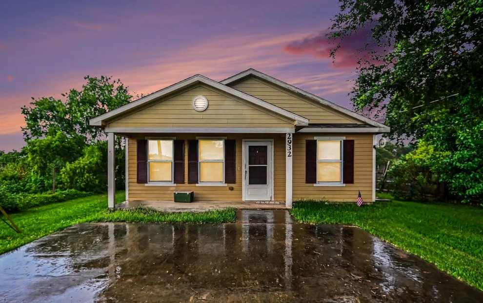 Unit for sale at 2932 Shady Creek Lane, Freeport, TX 77541