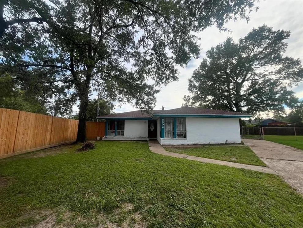 Unit for sale at 9803 Degas Lane, Houston, TX 77016